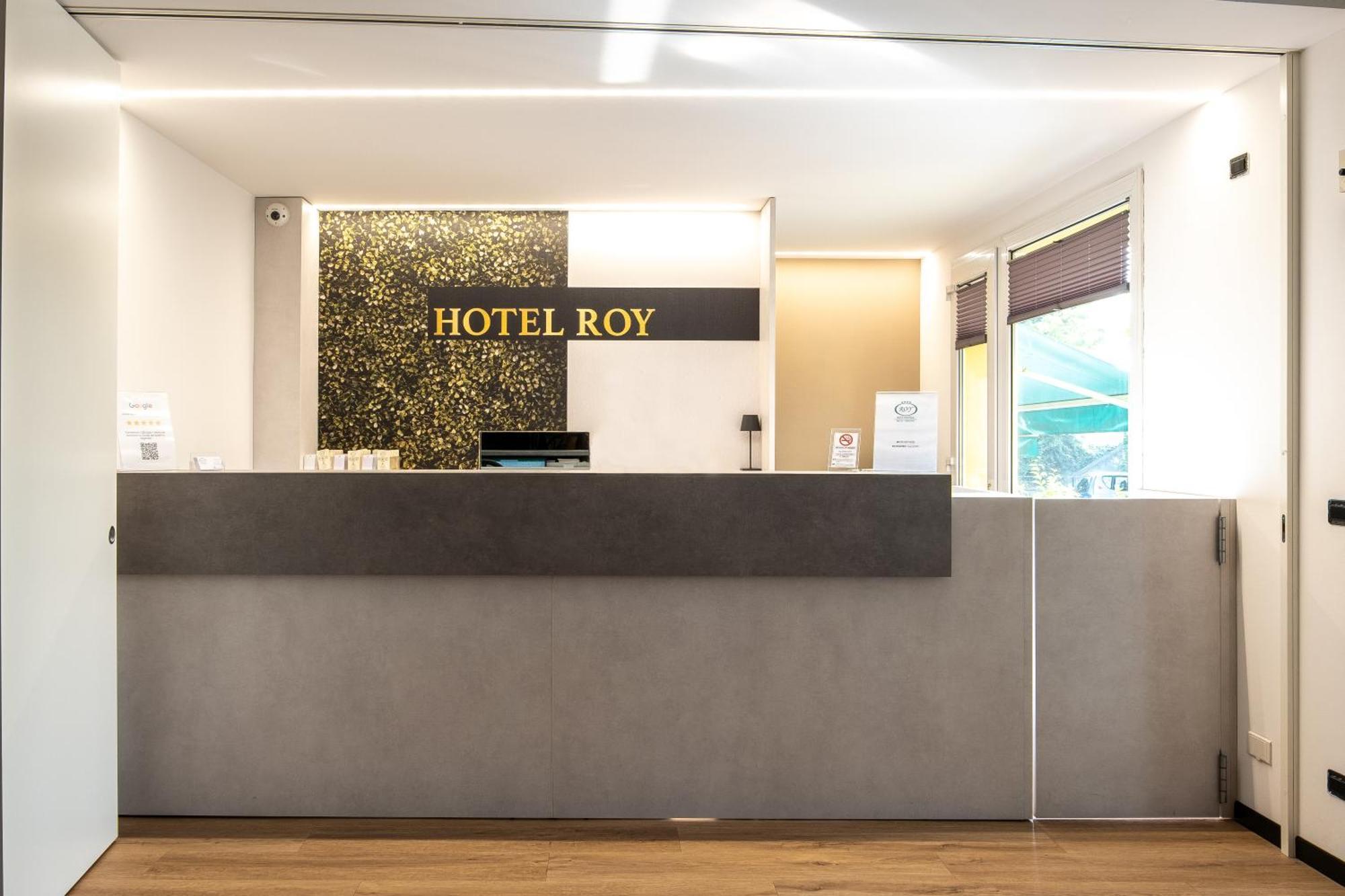 B&B Hotel Roy Silea Extérieur photo
